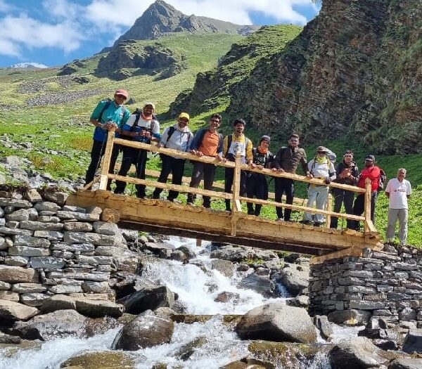 buran pass trek