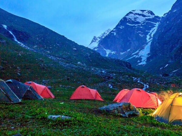 hampta pass trek