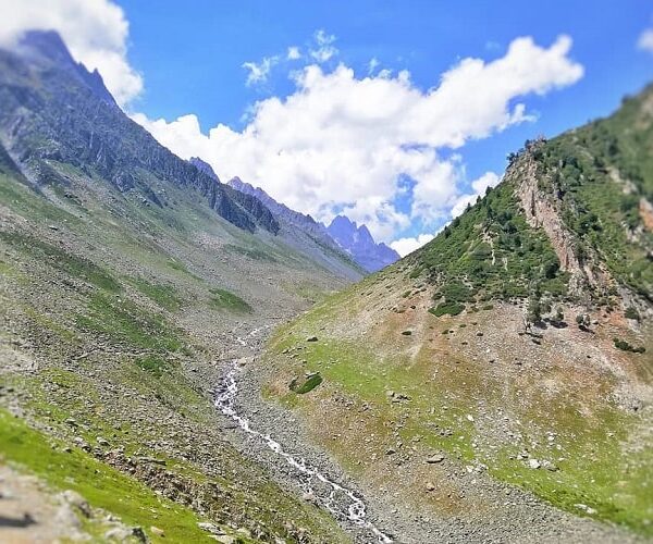 kashmir great lakes trek