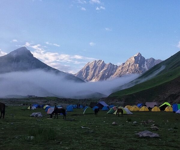 kashmir great lakes trek